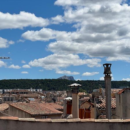 2 Pieces Climatise En Duplex Avec Terrasse Leilighet Aix-en-Provence Eksteriør bilde