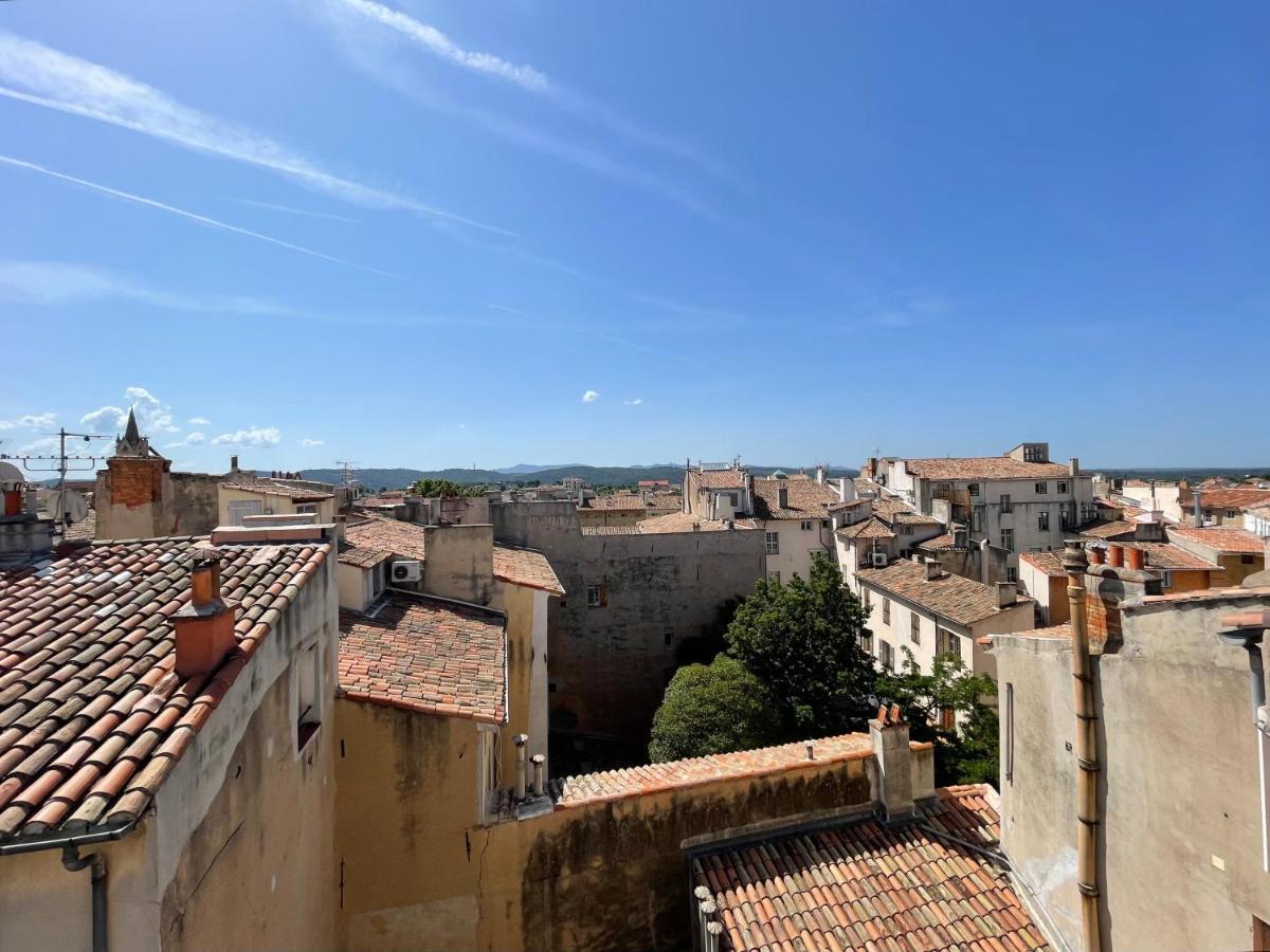 2 Pieces Climatise En Duplex Avec Terrasse Leilighet Aix-en-Provence Eksteriør bilde